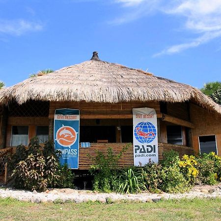 Compass Diving Resort Beloi Екстер'єр фото